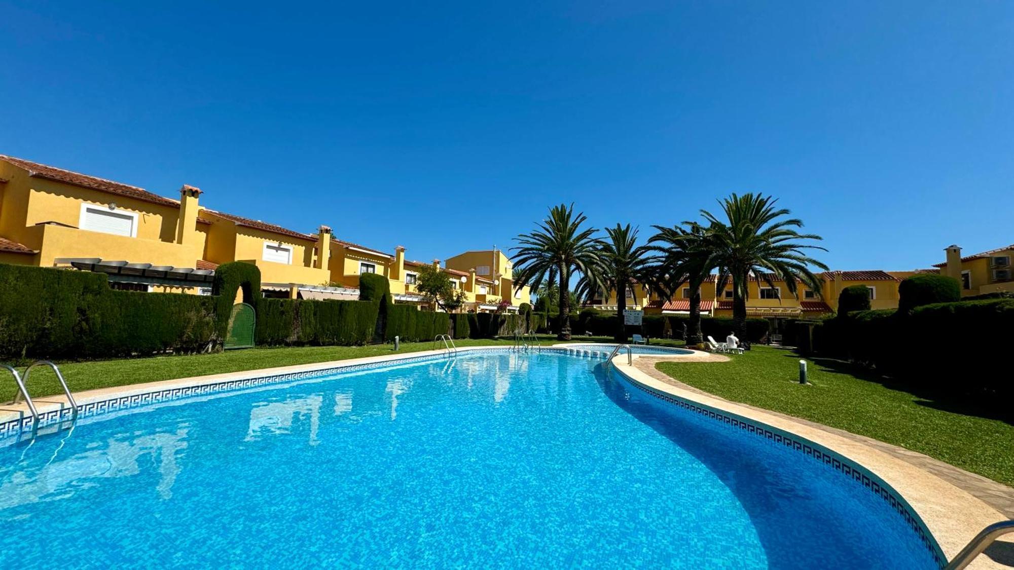 Datiler Vybdenia Exteriér fotografie